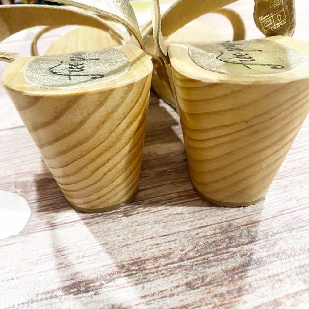 Free People Gold Strappy Wedge Sandals - Picture 5 of 7
